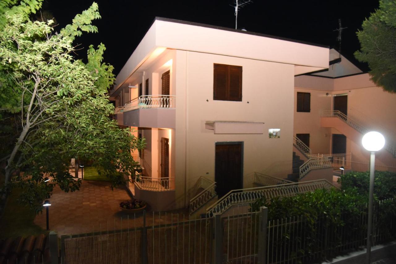 Bed and Breakfast La Porta Del Mare à Villapiana Extérieur photo